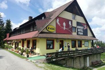 ホテル Fran