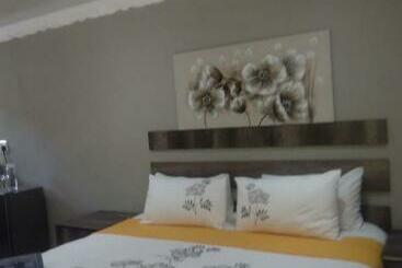 Myburgh Bed And Breakfast