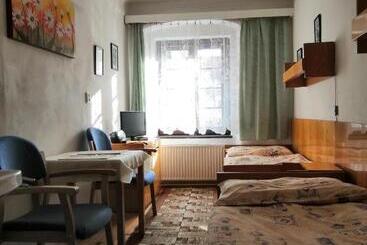 پانسیون Apartmány V Centru U Moravců