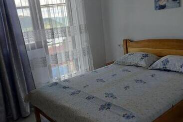 پانسیون Casa Dalys