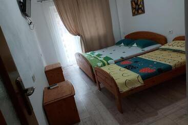 پانسیون Casa Dalys