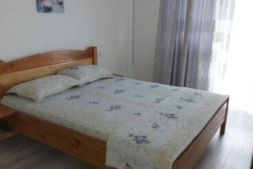 پانسیون Casa Dalys