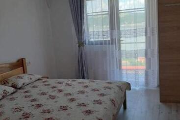 پانسیون Casa Dalys