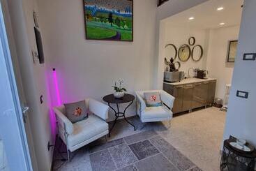 پانسیون Palms Luxury Suites Sanremo