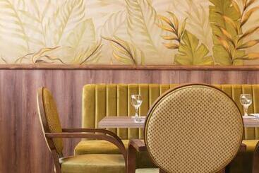 Rhactus Hotel, New Alamein
