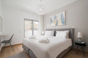 Sea Breeze Deluxe Lagos Apartment By Ideal Homes