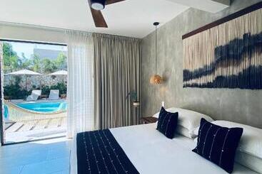 هتل Casa Bicachi   Adults Only