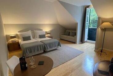 Pier House Accommodation