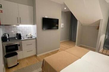 Pier House Accommodation