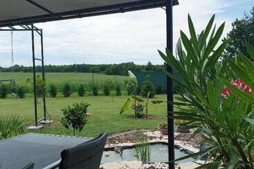 Summerside Apartman Harkány