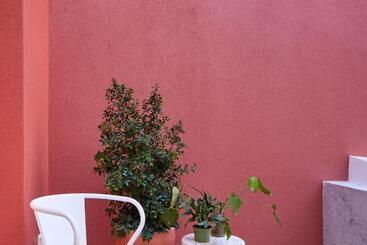 Bougainvillea 33 By My Cozy Home