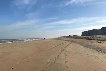 Happy Stay By Anaïs   20m To Beach