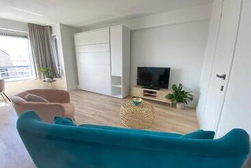 Happy Stay By Anaïs   20m To Beach