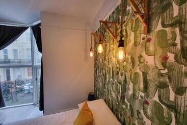 هتل Saltwater Guest House