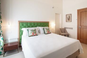 هتل Villa Francesca Relais