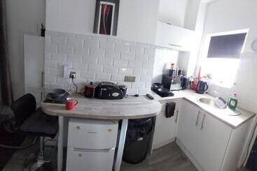 Limpenny Garden Flat