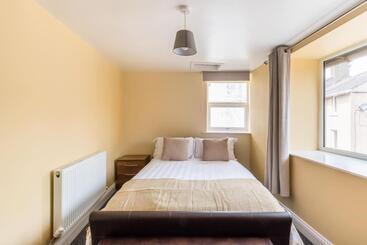 شقق خاصة سياحية Milo S Place Is A Home From Home