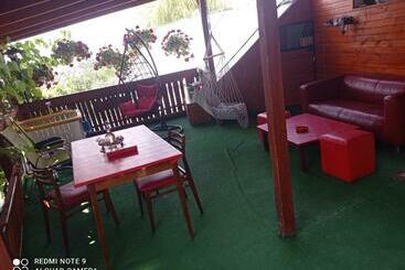 پانسیون Casa Rool