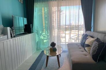 Veranda Residences Pattaya By Phung