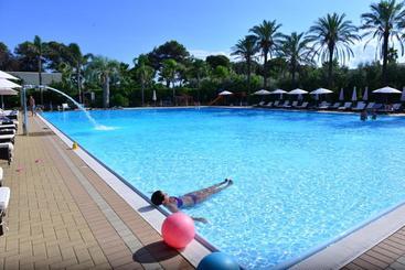 هتل Green Paradise Resort