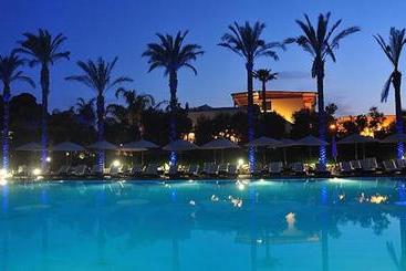 هتل Green Paradise Resort