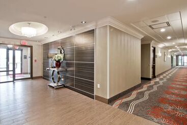 호텔 Hampton Inn & Suites By Hilton Toronto Markham