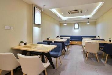 Hanting Hotel Baoding South Chaoyang Street