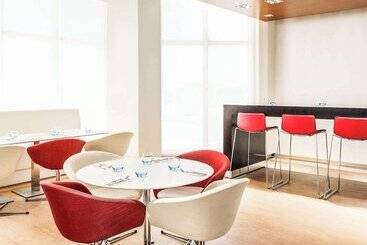 هتل Ibis Yanbu