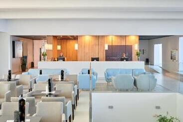 هتل Medora Auri Family Beach Resort