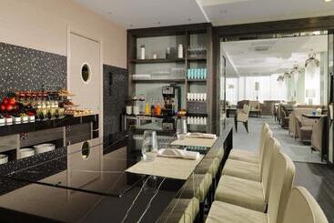 酒店 Novosibirsk Marriott