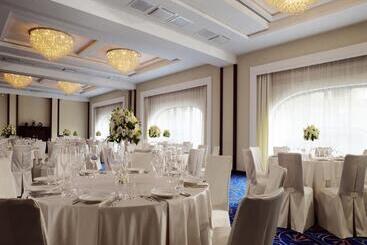 酒店 Novosibirsk Marriott