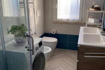 Agm Suite Rome Airport Fco Fiumicino Mare
