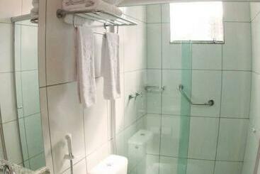 Golden Dolphin Com Café Da Manhã! Piscinas 24h