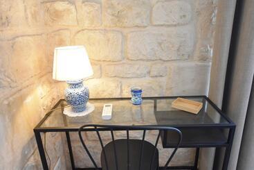 تختخواب و صبحانه Sicilia Bedda House