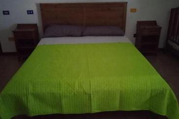 آپارتمانهای توریستها Casa Vacanze Acquaviva