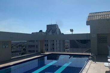 Flat Hidromassagem Privativa E Piscina A 500 Mts Da Praia