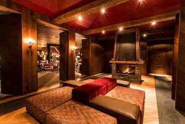 هتل Hôtel La Mourra