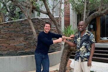 هتل Safari Moon Luxury Bush Lodge