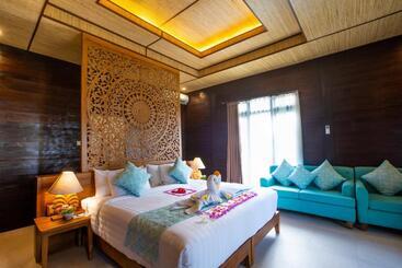 استراحتگاه The Kirana Tembok