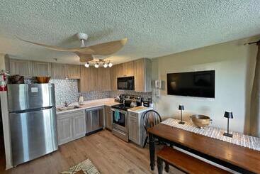 Stroll To Slopes, Village Area, Ski In Out Mtlodge 210