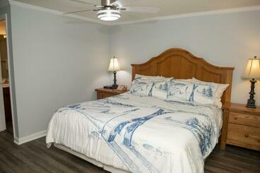 Stroll To Slopes, Village Area, Ski In Out Mtlodge 343