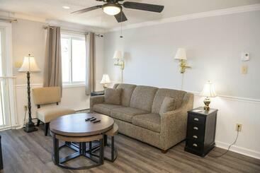 Stroll To Slopes, Village Area, Ski In Out Mtlodge 343