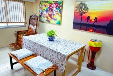 Пансион Hello Hostel Ayutthaya