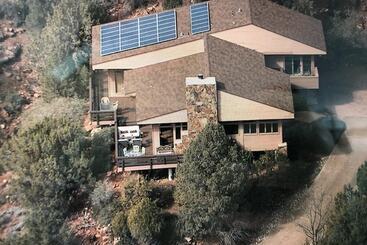 3 Acre Private Designer Villa Borders Forest Forever Views!