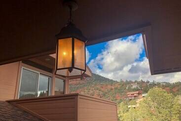 3 Acre Private Designer Villa Borders Forest Forever Views!