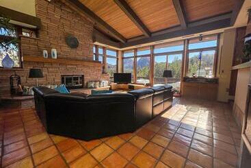 3 Acre Private Designer Villa Borders Forest Forever Views!