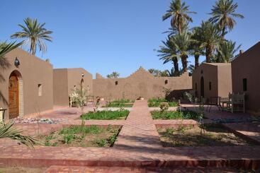 هاستل Mhamid Auberge Saharaespace
