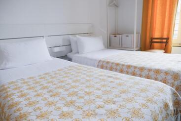 Central Savona B&b
