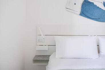 Central Savona B&b