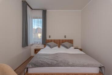 Hídfő Apartman Nyugalom Szigetei